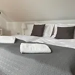 Bed and breakfast Szentesi Panzió Fertőrákos