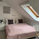 Bed and breakfast Szentesi Panzió Fertőrákos