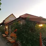 Bed and breakfast Szentesi Panzió 3*