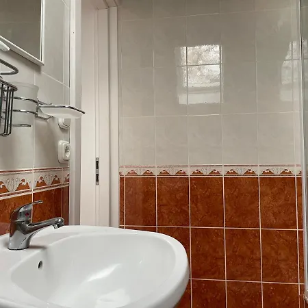 Bed and Breakfast Szentesi Panzio Es Kerekparkoelcsoenzo Fertőrákos
