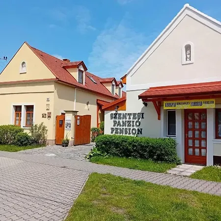 Szentesi Panzio * Fertőrákos